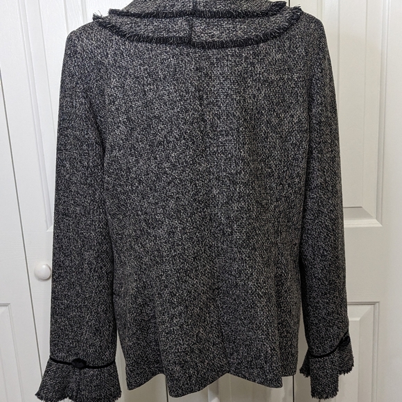 Melrose Blazer Collection - Picture 3 of 15